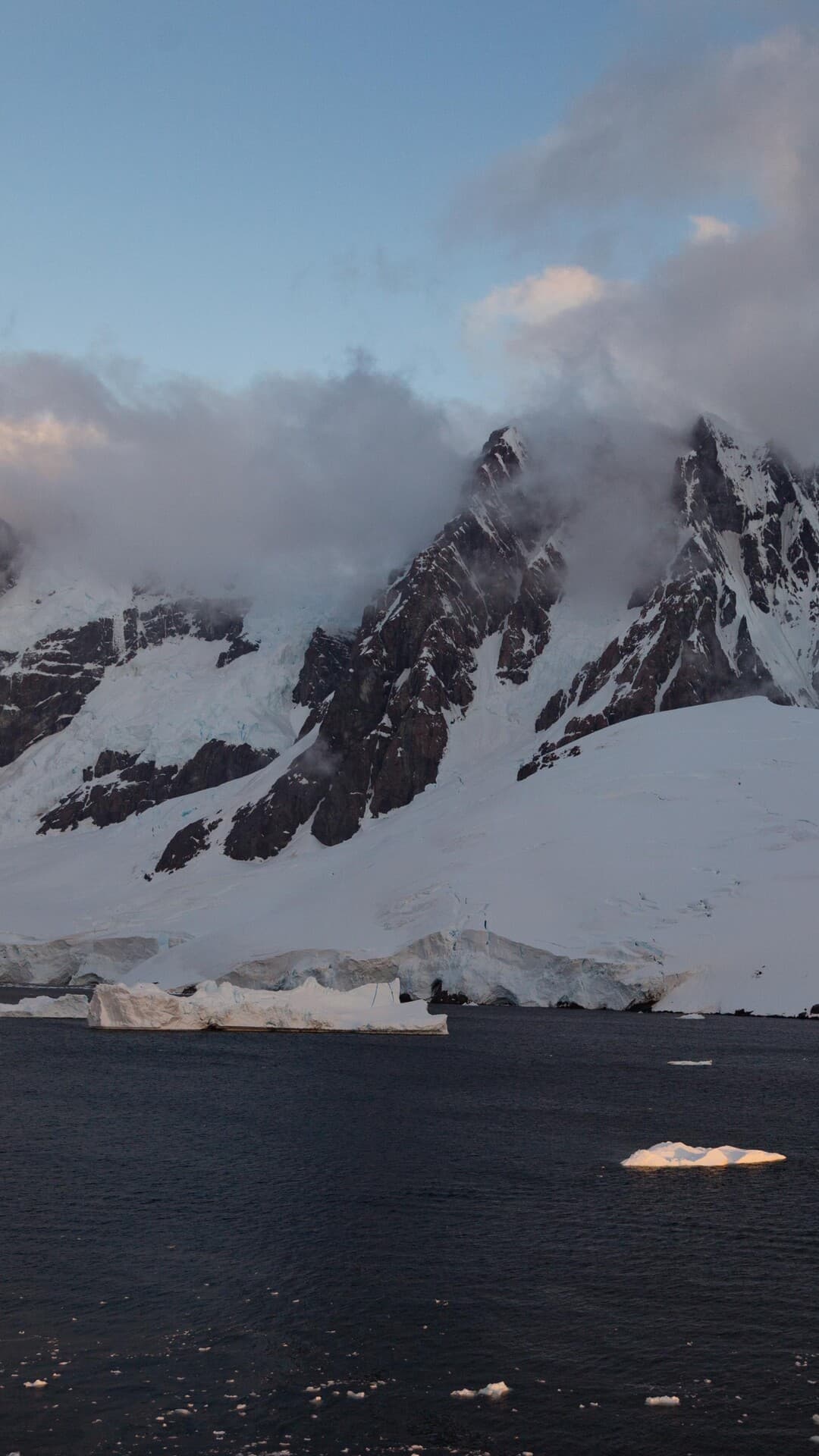 Aesthetic Wallpaper #2499