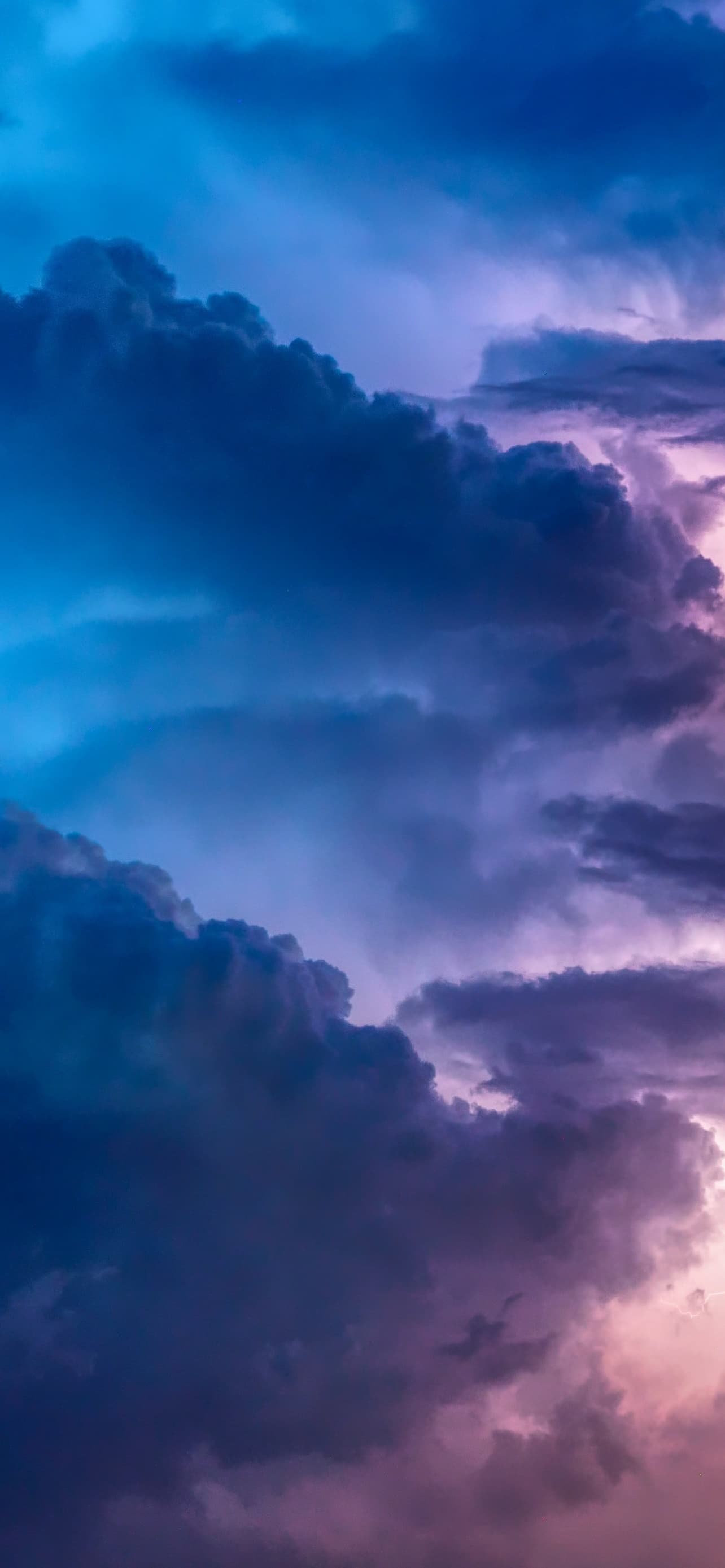 Thunderstorm Lightning Flashing Stormy Clouds Bad Weather x - free HD phone wallpaper for iPhone and Android, 1284x2778